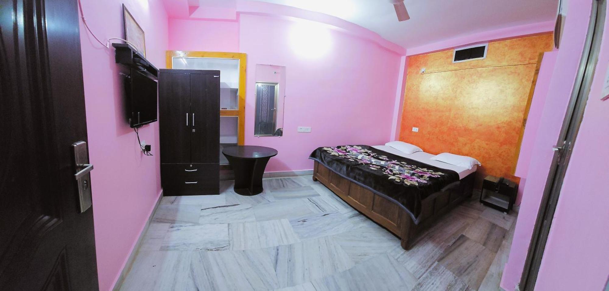 瓦拉纳西 Banjara House旅舍 外观 照片